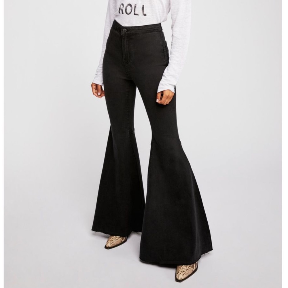 Just Float On bell bottom stretch jeans